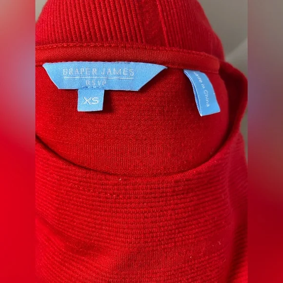 Draper James NWOT RSVP Chic Red Sleeveless Midi Dress with Pockets - Picture 4 of 4